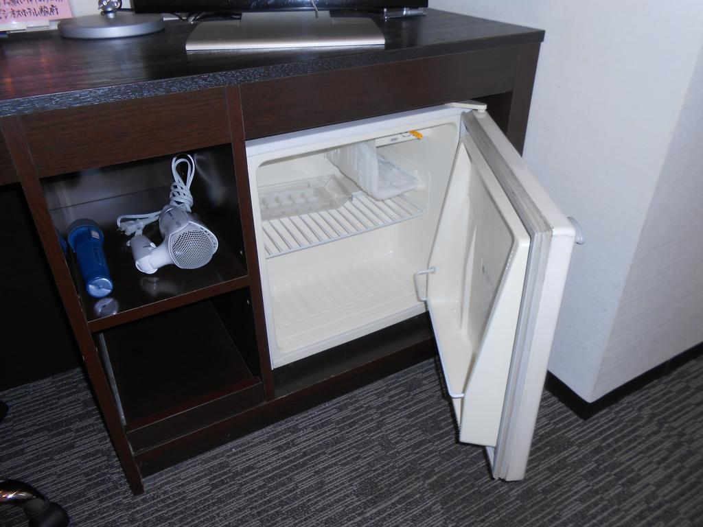 שיזוקה Business Hotel Sunpu מראה חיצוני תמונה