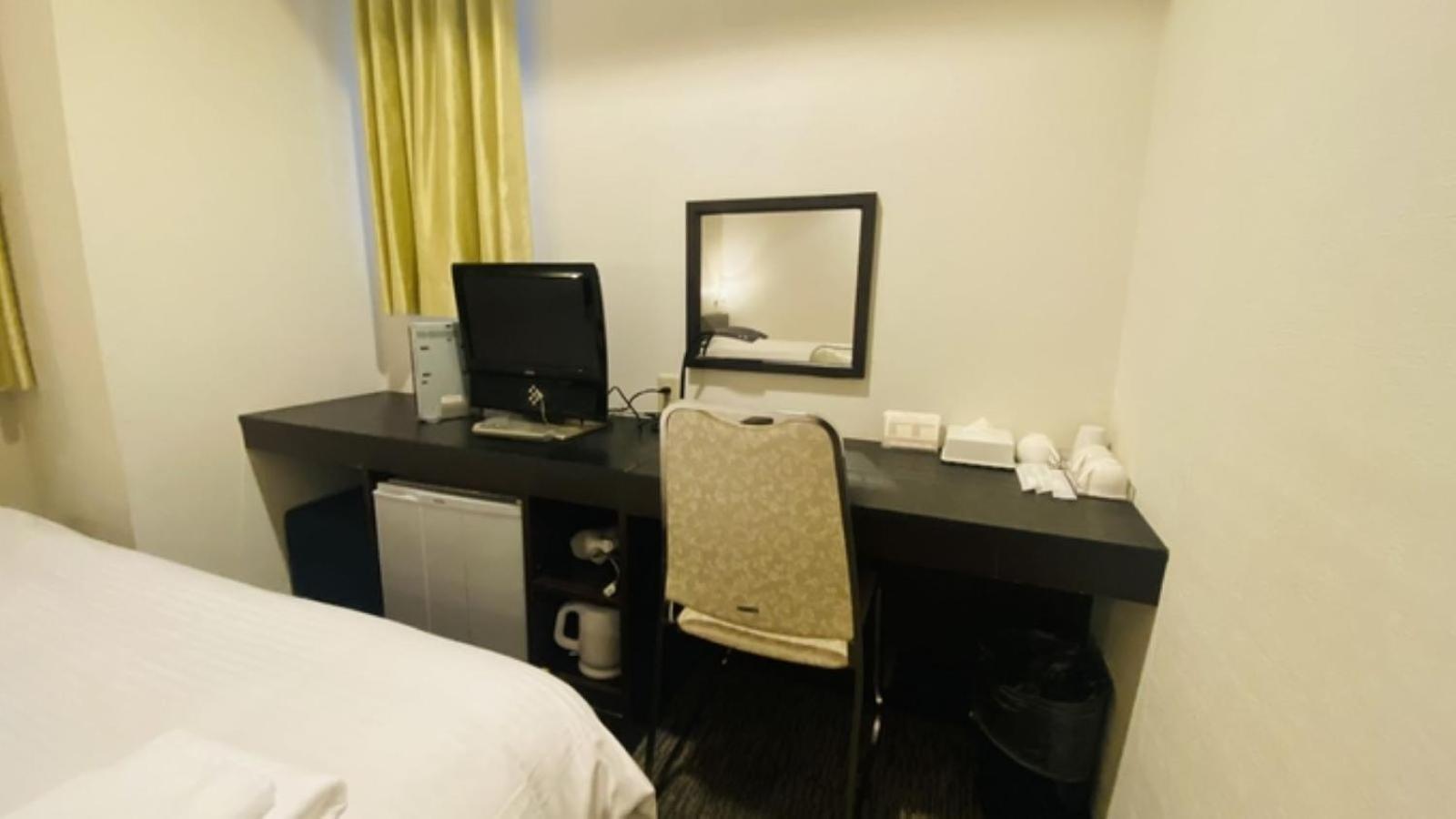 שיזוקה Business Hotel Sunpu מראה חיצוני תמונה